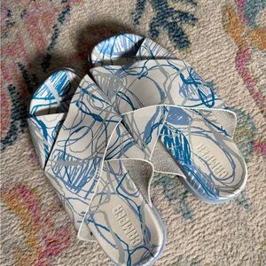 Camper Women's Artistic Blue and Gray Sandals